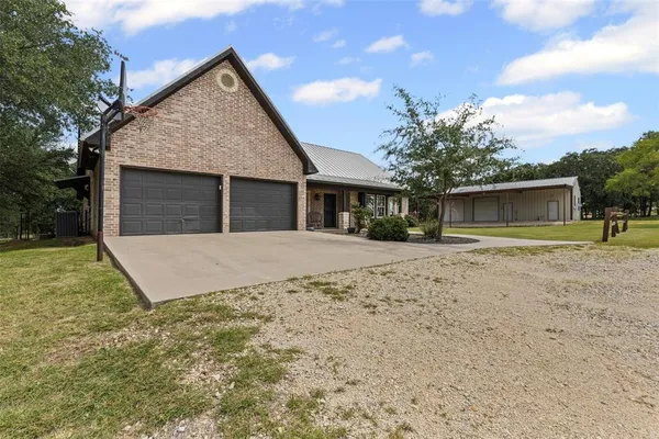 $1,499,000 | 1445 County Road 428, Stephenville, TX 76401