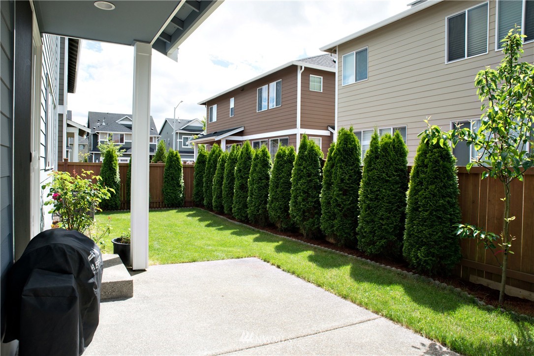 3723 195th Place Southeast Bothell, WA 98012 - Photo 15 of 20