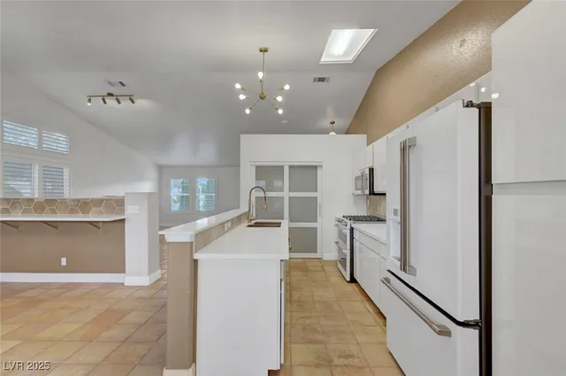 $475,000 | 1044 Kennebunk Circle, Henderson, NV 89015