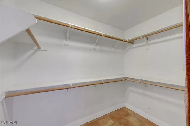 $475,000 | 1044 Kennebunk Circle, Henderson, NV 89015