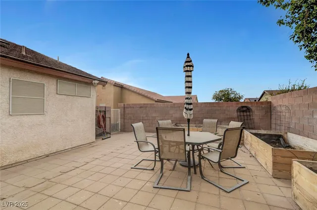 $475,000 | 1044 Kennebunk Circle, Henderson, NV 89015