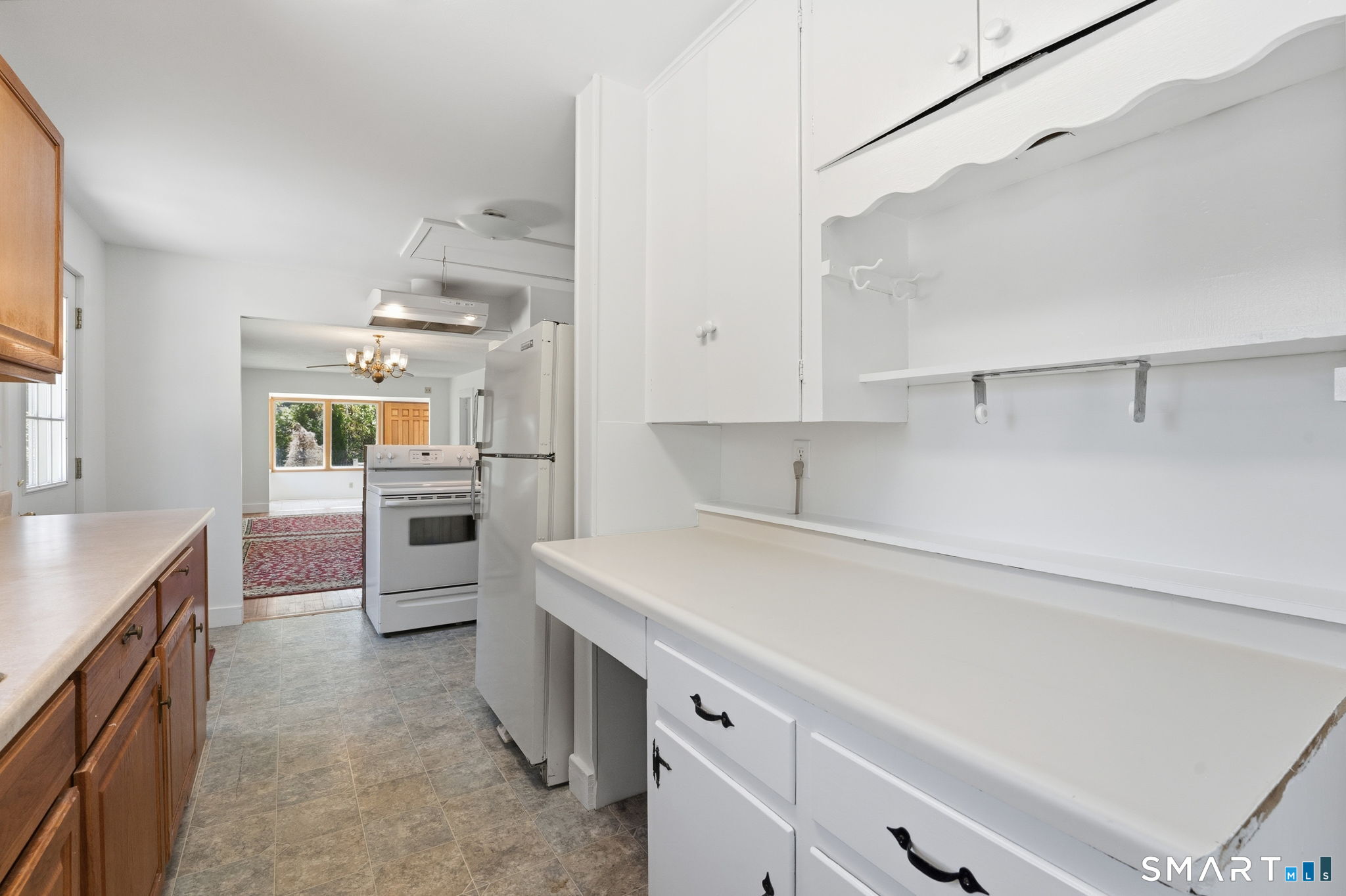 276 Shore Road Old Lyme, CT 06371 - Photo 14 of 38