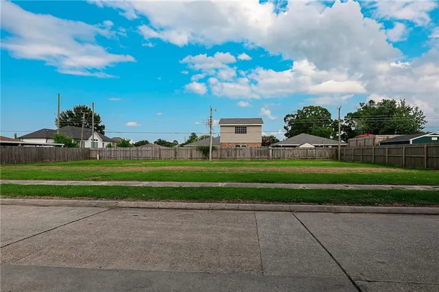 $80,000 | 3009 Veronica Drive, Chalmette, LA 70043