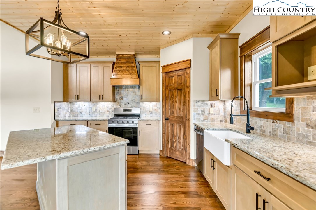 394 Bear Den Road, Unit 28 Sparta, NC 28675 - Photo 22 of 45