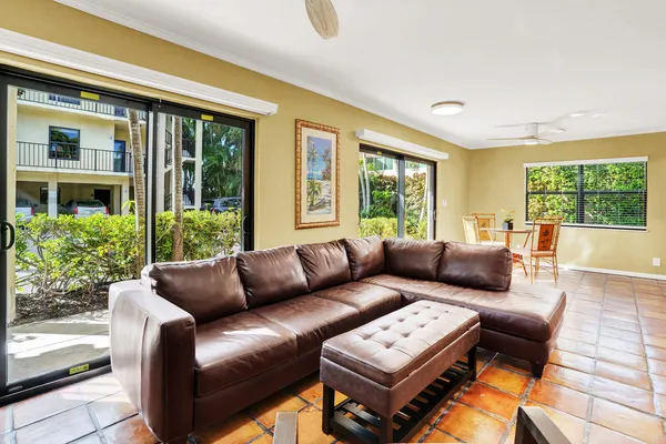 $4,000 | 300 Inlet Way, Unit 2, Palm Beach Shores, FL 33404