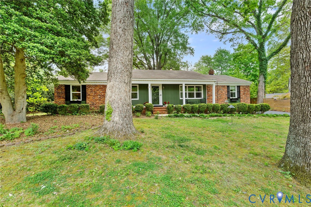 3311 Ottawa Road Richmond, VA 23225 - Photo 3 of 30 a front view of house with yard and green space