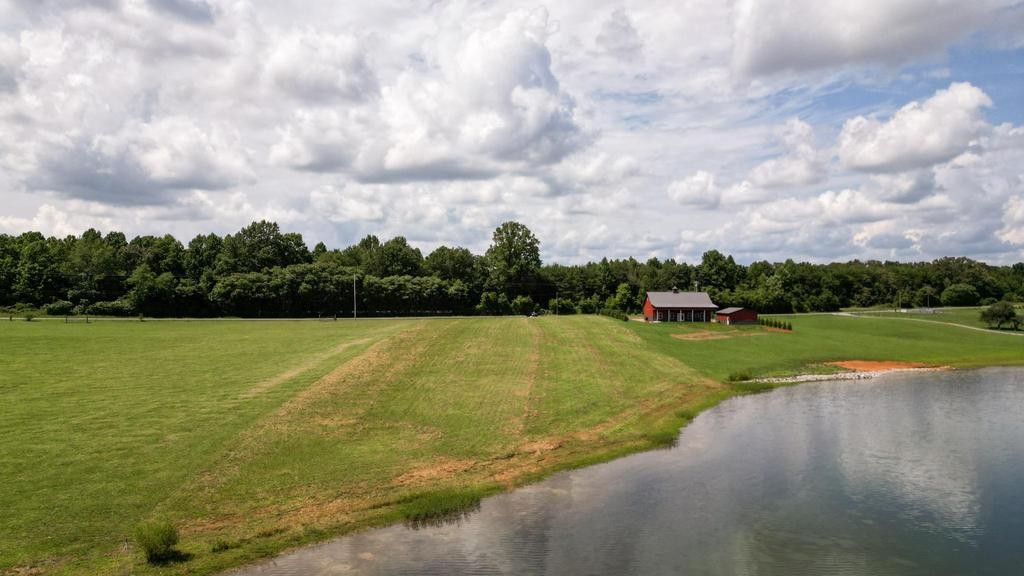 4 Starlight Road McMinnville, TN 37110 - Photo 8 of 30 Gallery Image 8