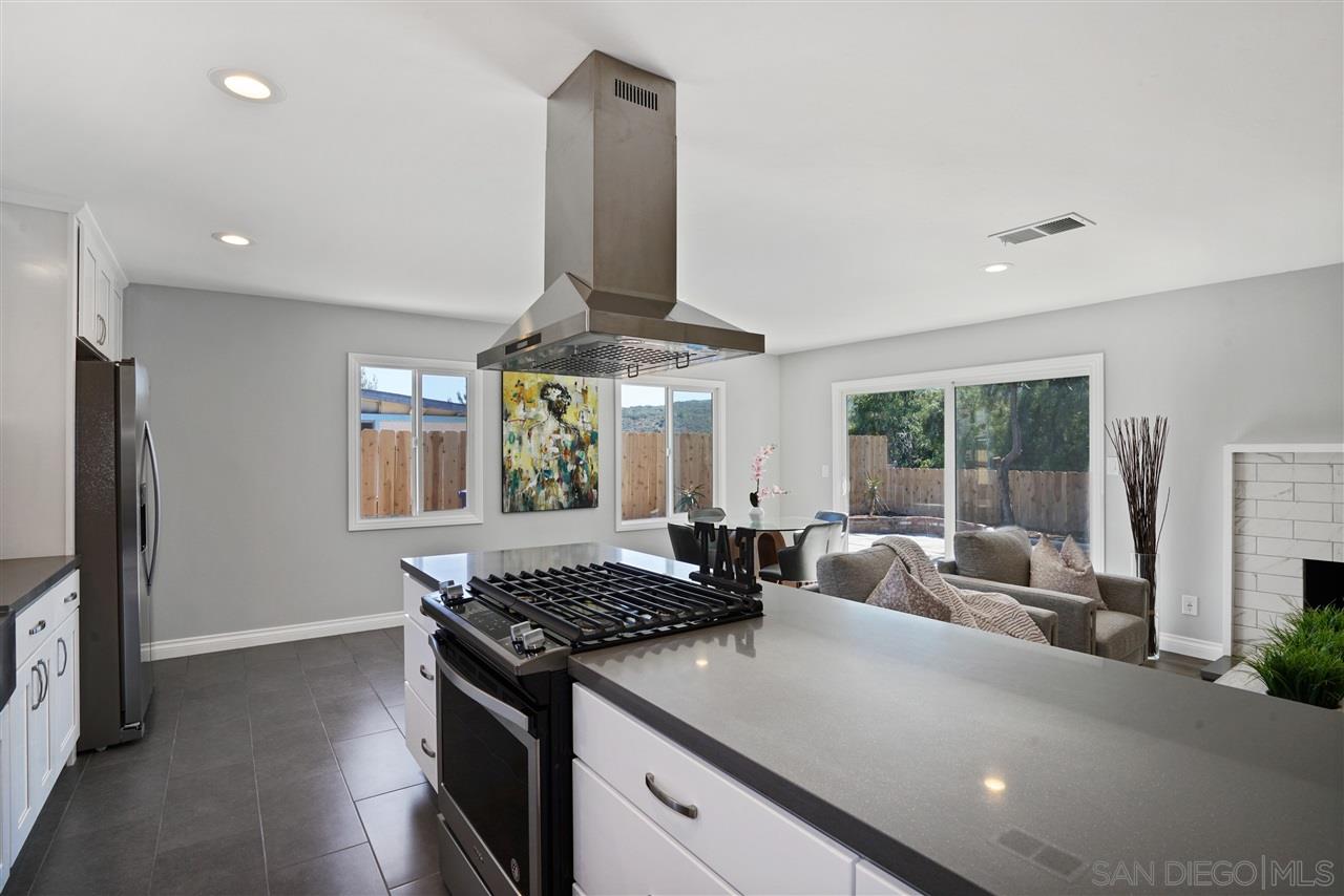 14014 Frame Road Poway, CA 92064 - Photo 7 of 25 Gallery Image 7