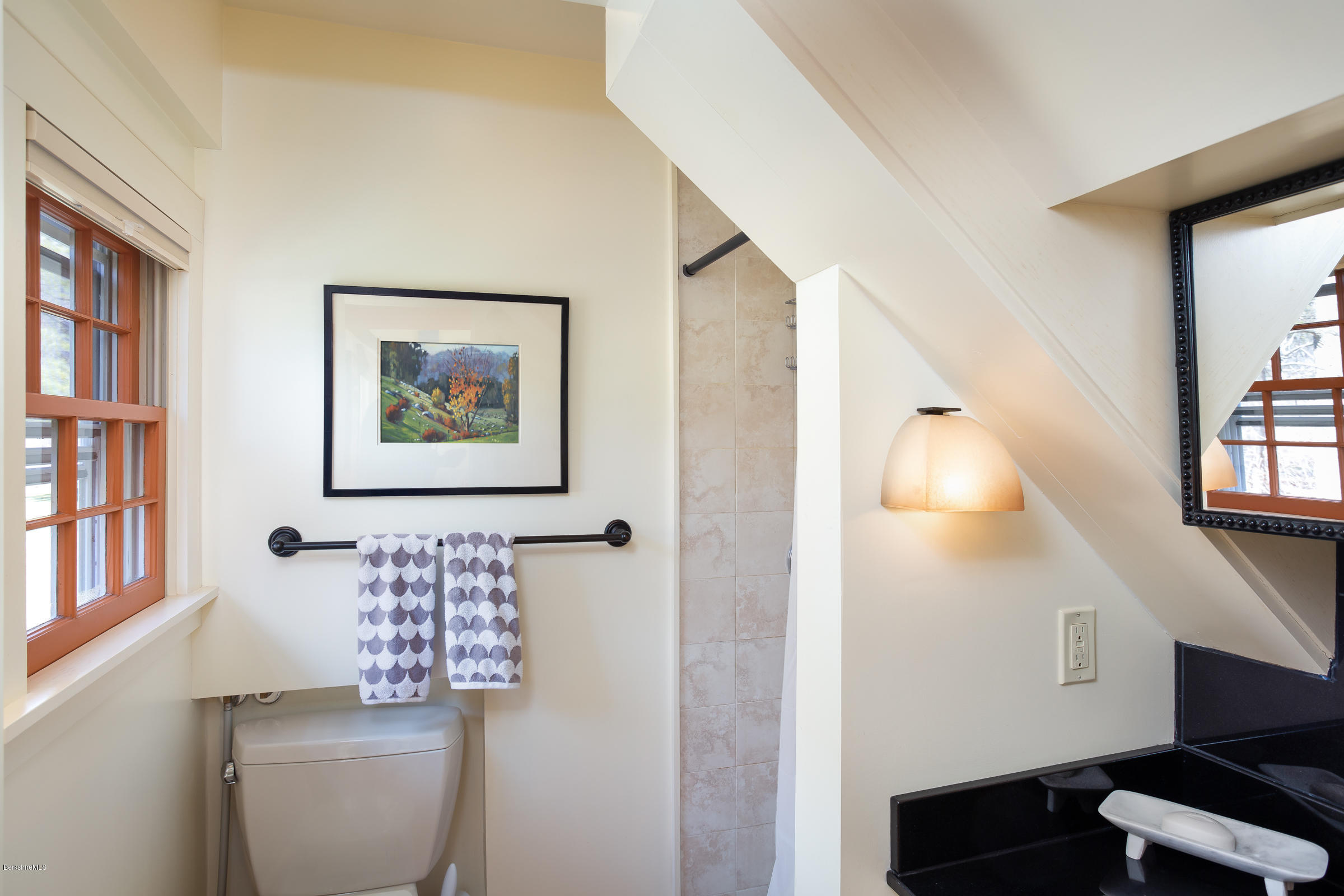 10 A Glendale Road Stockbridge, MA 01229 - Photo 8 of 13 2nd bath w shower