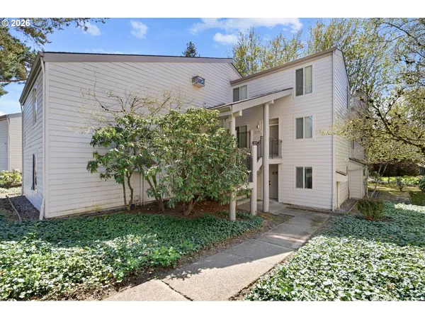 $240,000 | 11742 Southwest Boones Bend Drive, Beaverton, OR 97008