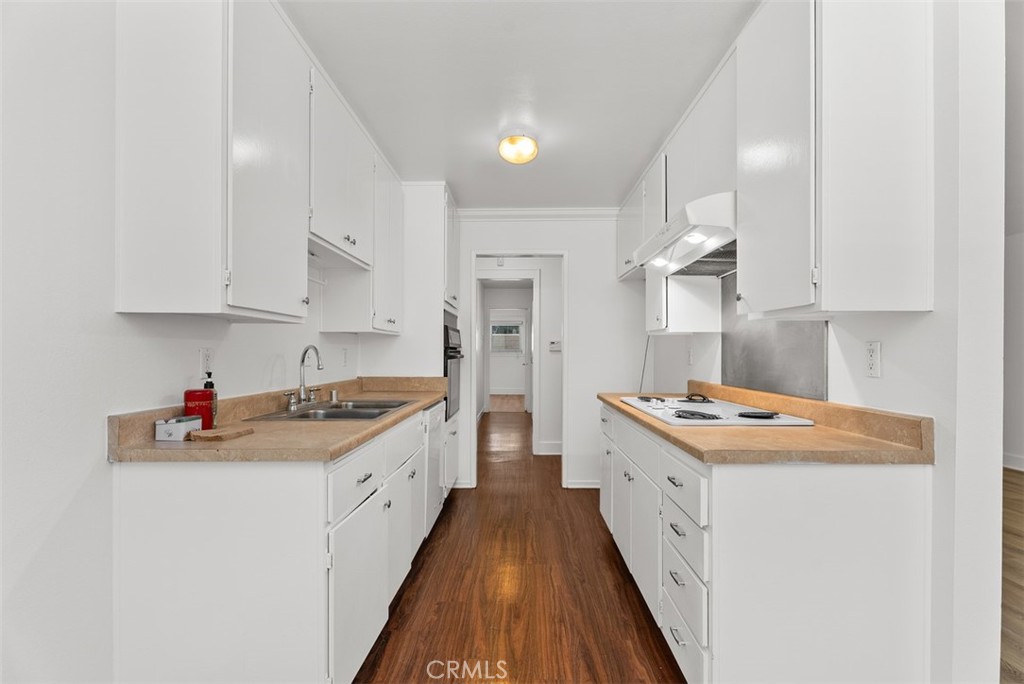 12200 Montecito Road, Unit F105 Seal Beach, CA 90740 - Photo 12 of 33