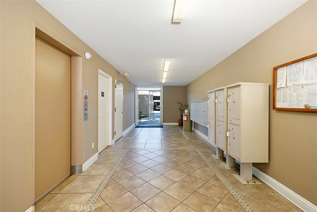 12200 Montecito Road, Unit F105 Seal Beach, CA 90740 - Photo 29 of 33