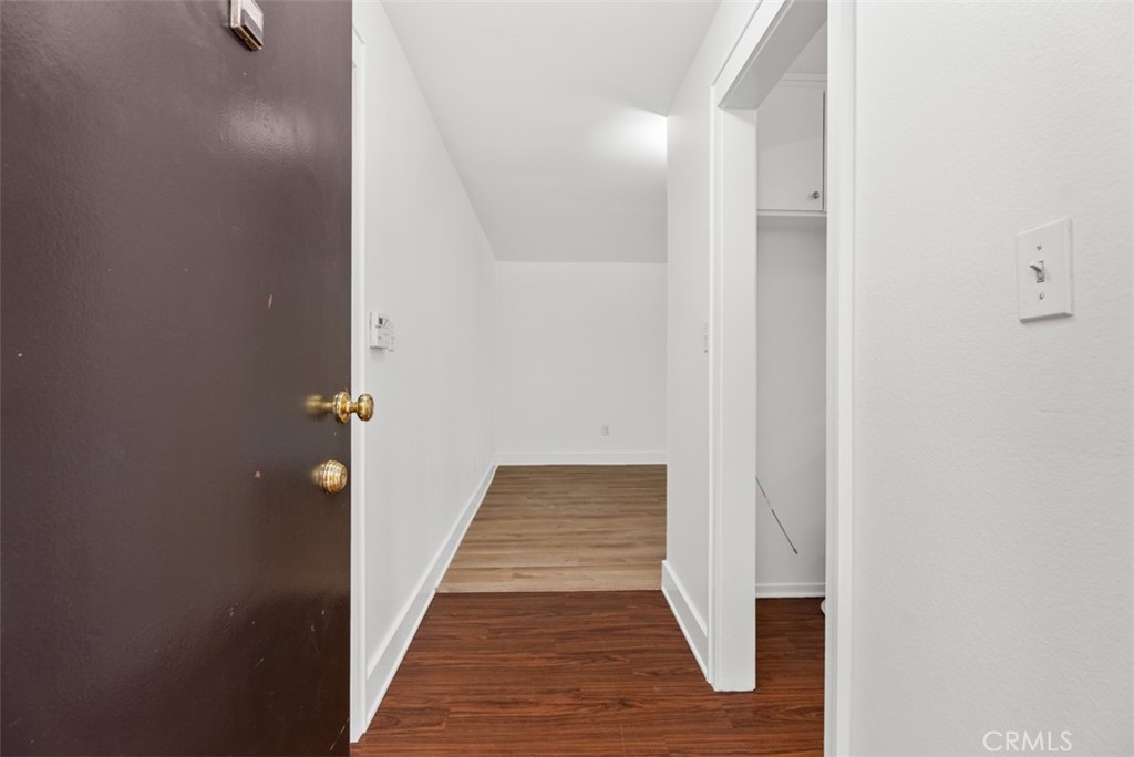 12200 Montecito Road, Unit F105 Seal Beach, CA 90740 - Photo 4 of 33