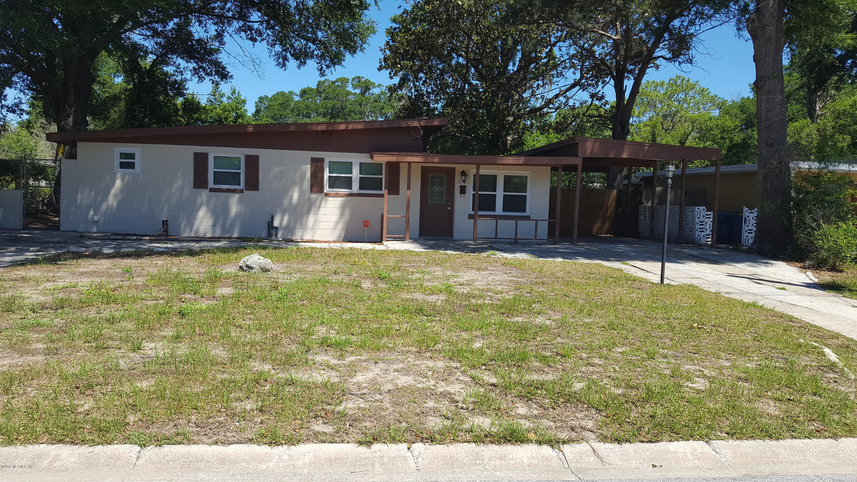 7051 Pellias Road Jacksonville, FL 32211 - Photo 2 of 19 20170526_113825