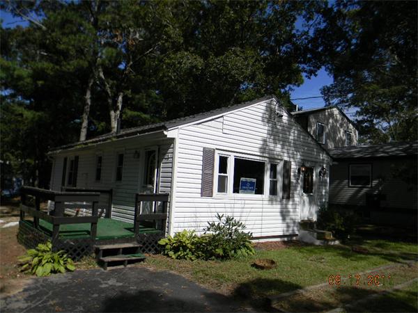7 Hazel Street Wareham, MA 02571 - Photo 2 of 7 Gallery Image 2