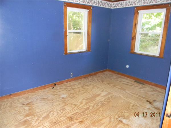 7 Hazel Street Wareham, MA 02571 - Photo 6 of 7 Gallery Image 6