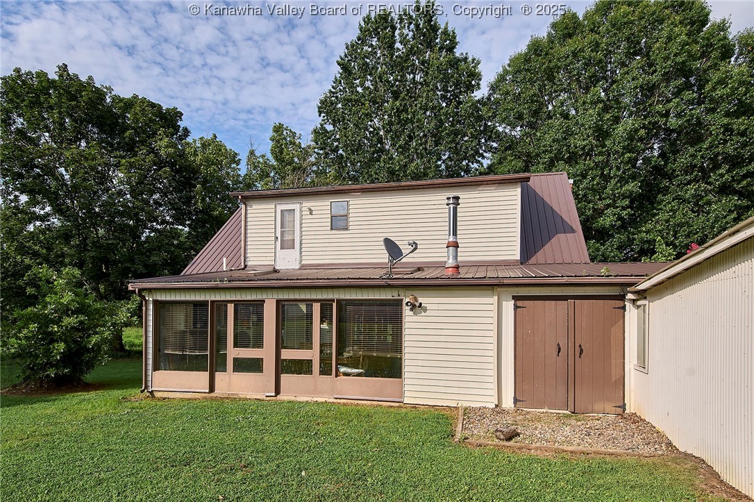 19095 Winfield Road Fraziers Bottom, WV 25082 - Photo 44 of 50 Gallery Image 44