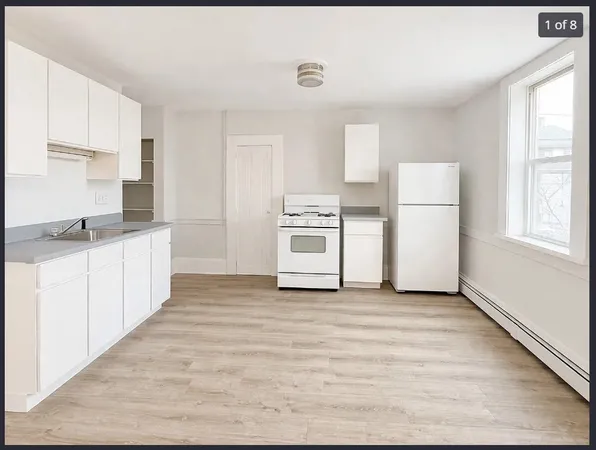 $2,150 | 11 Park Street, Unit 1, Peabody, MA 01960