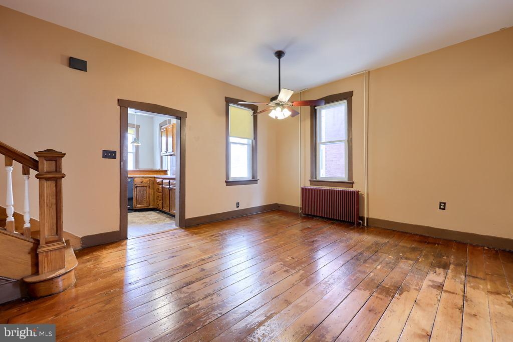 148 Front Street Lititz, PA 17543 - Photo 9 of 30