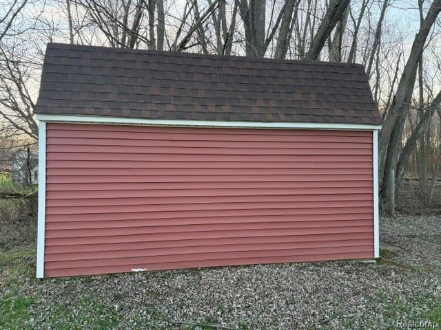 2329 Morrish Road Flushing, MI 48433 - Photo 31 of 32