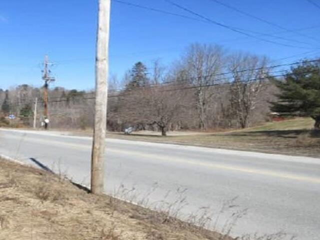 993 Main Road Holden, ME 04429 - Photo 2 of 8 2