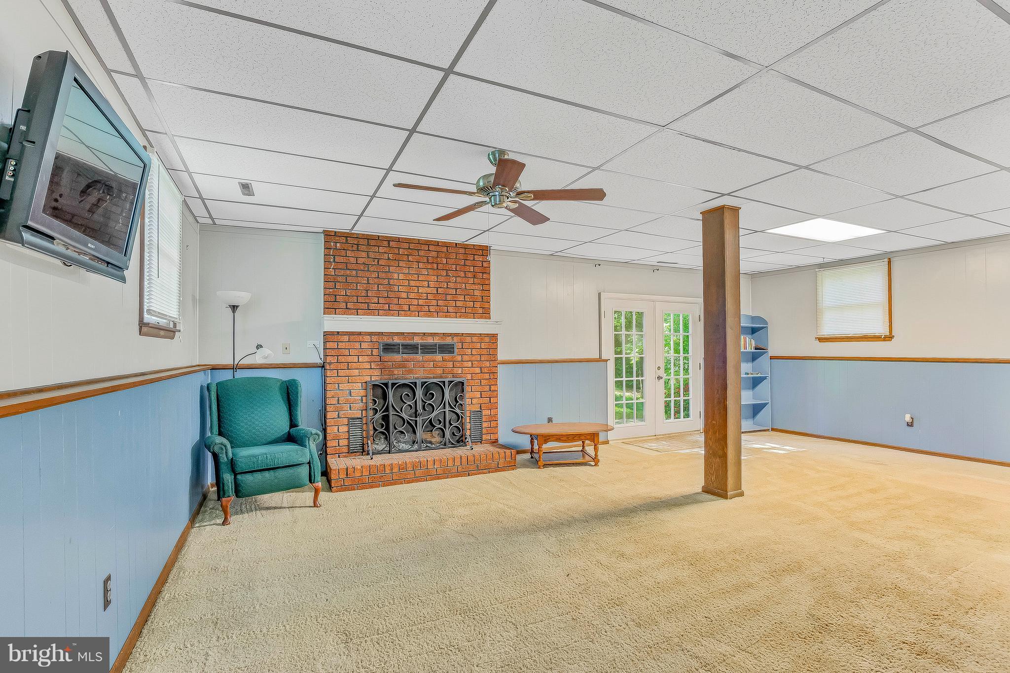 1248 Calvert Beach Road St. Leonard, MD 20685 - Photo 17 of 24 Family Room