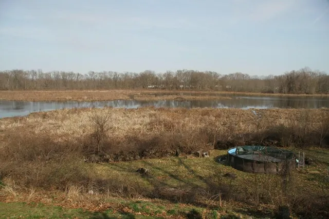 $283,500 | 1029 Azaleamum Drive, Three Rivers, MI 49093