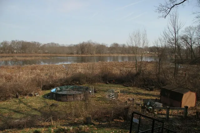 $283,500 | 1029 Azaleamum Drive, Three Rivers, MI 49093