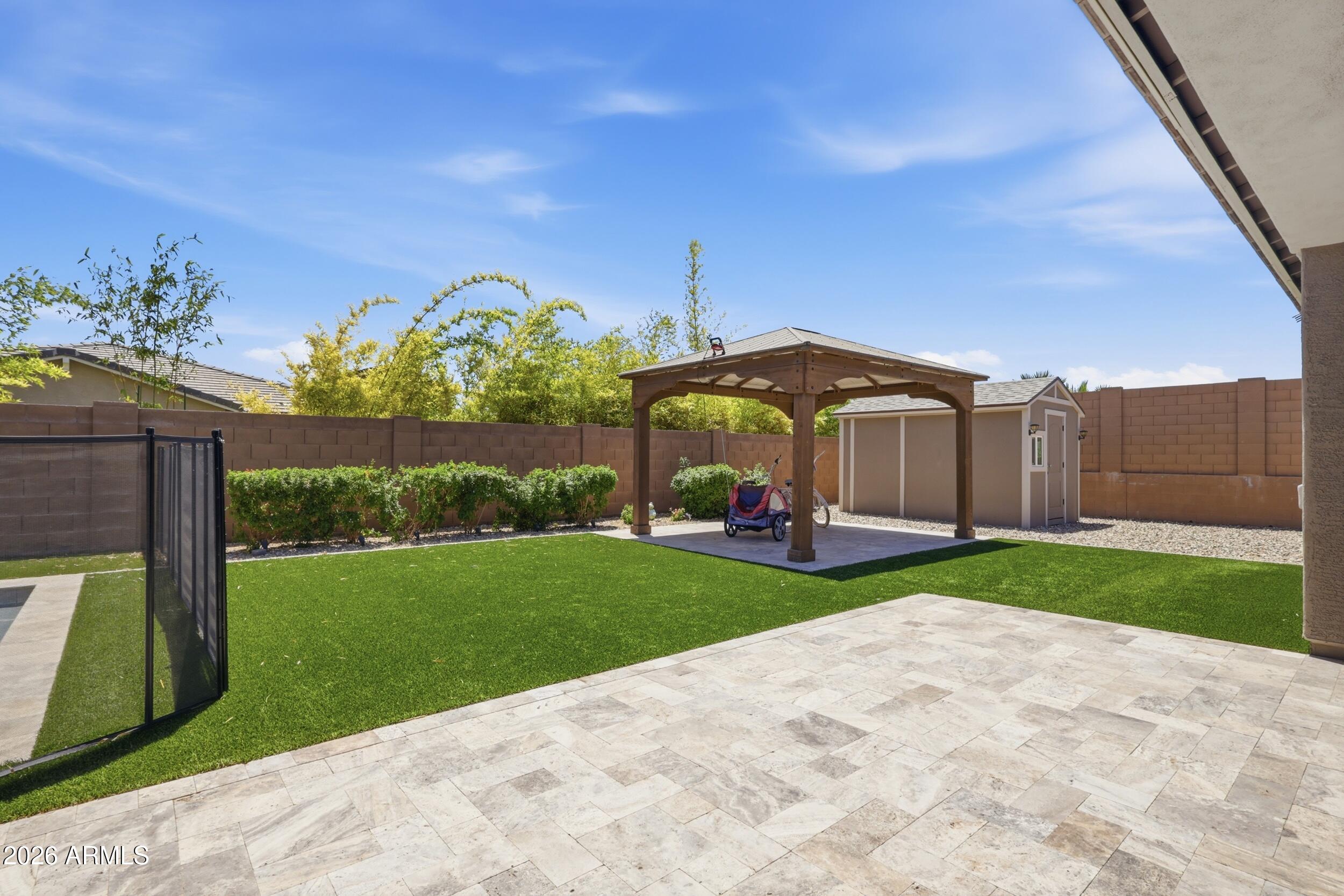 12517 West Lawrence Road Glendale, AZ 85307 - Photo 47 of 52 a view of a volley ball court