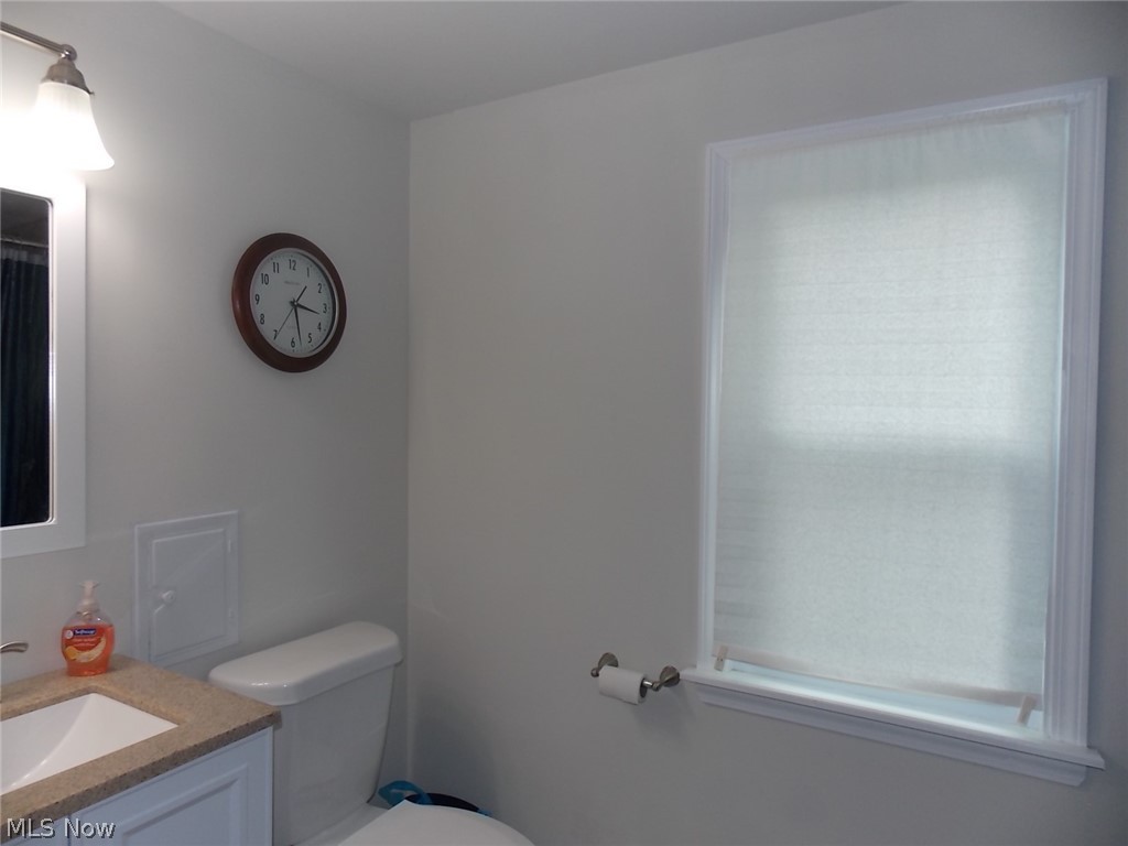 3936 Elmwood Road Cleveland Heights, OH 44121 - Photo 6 of 35