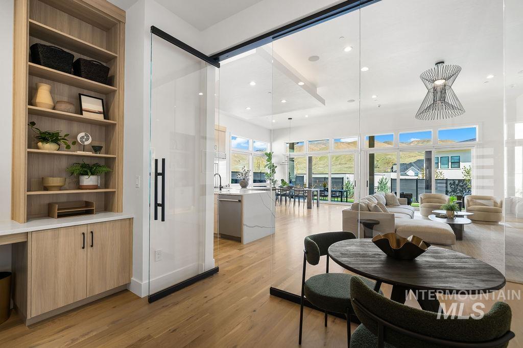 2548 South Linnet Place Boise, ID 83716 - Photo 15 of 50