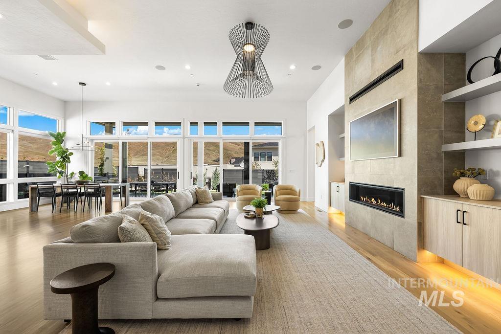 2548 South Linnet Place Boise, ID 83716 - Photo 16 of 50