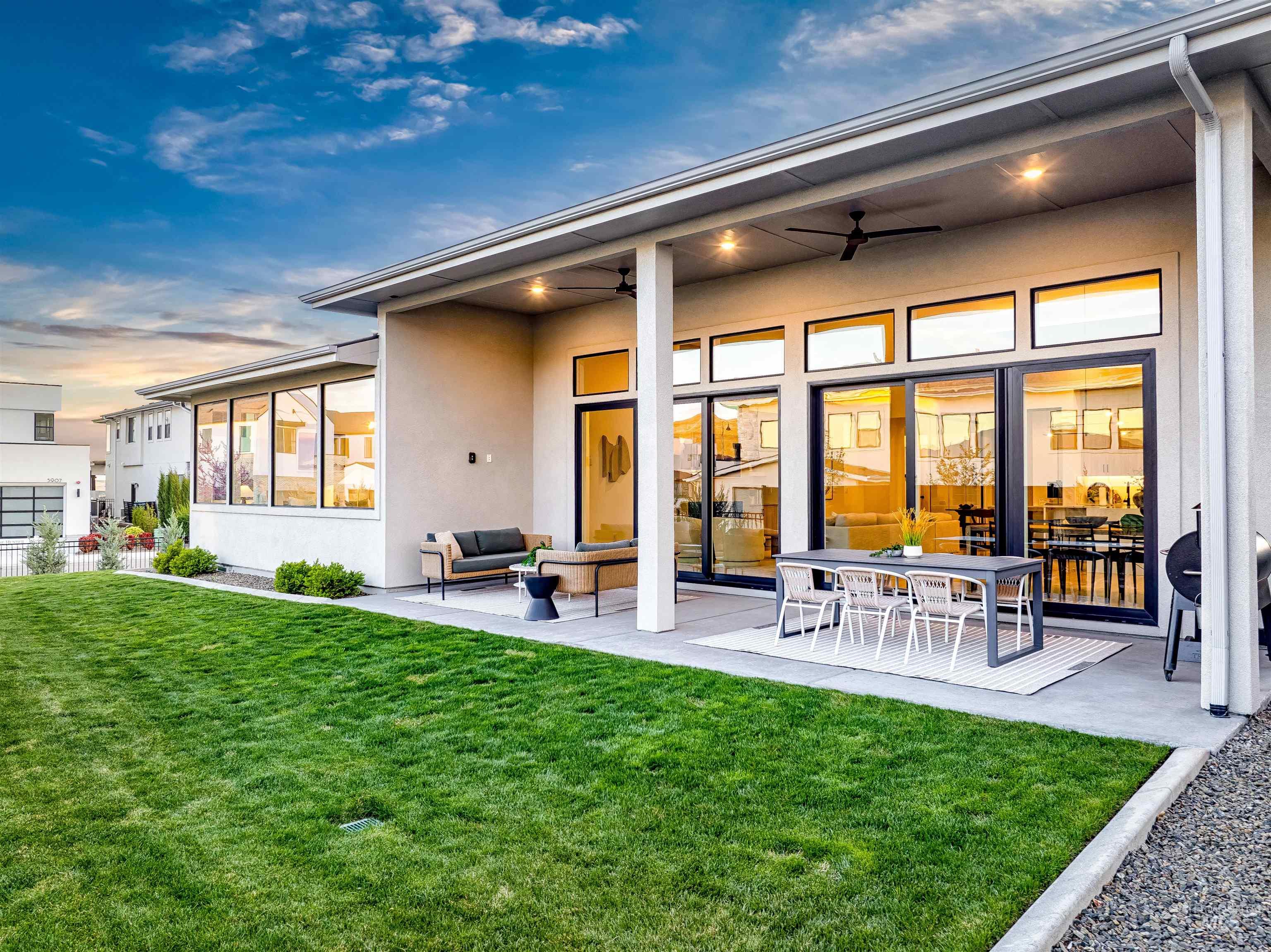 2548 South Linnet Place Boise, ID 83716 - Photo 3 of 50