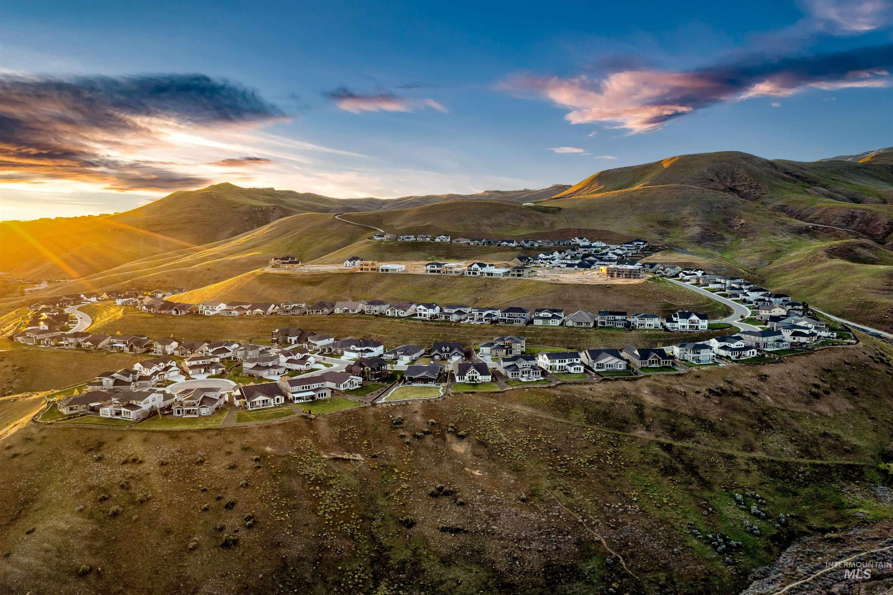 2548 South Linnet Place Boise, ID 83716 - Photo 7 of 50