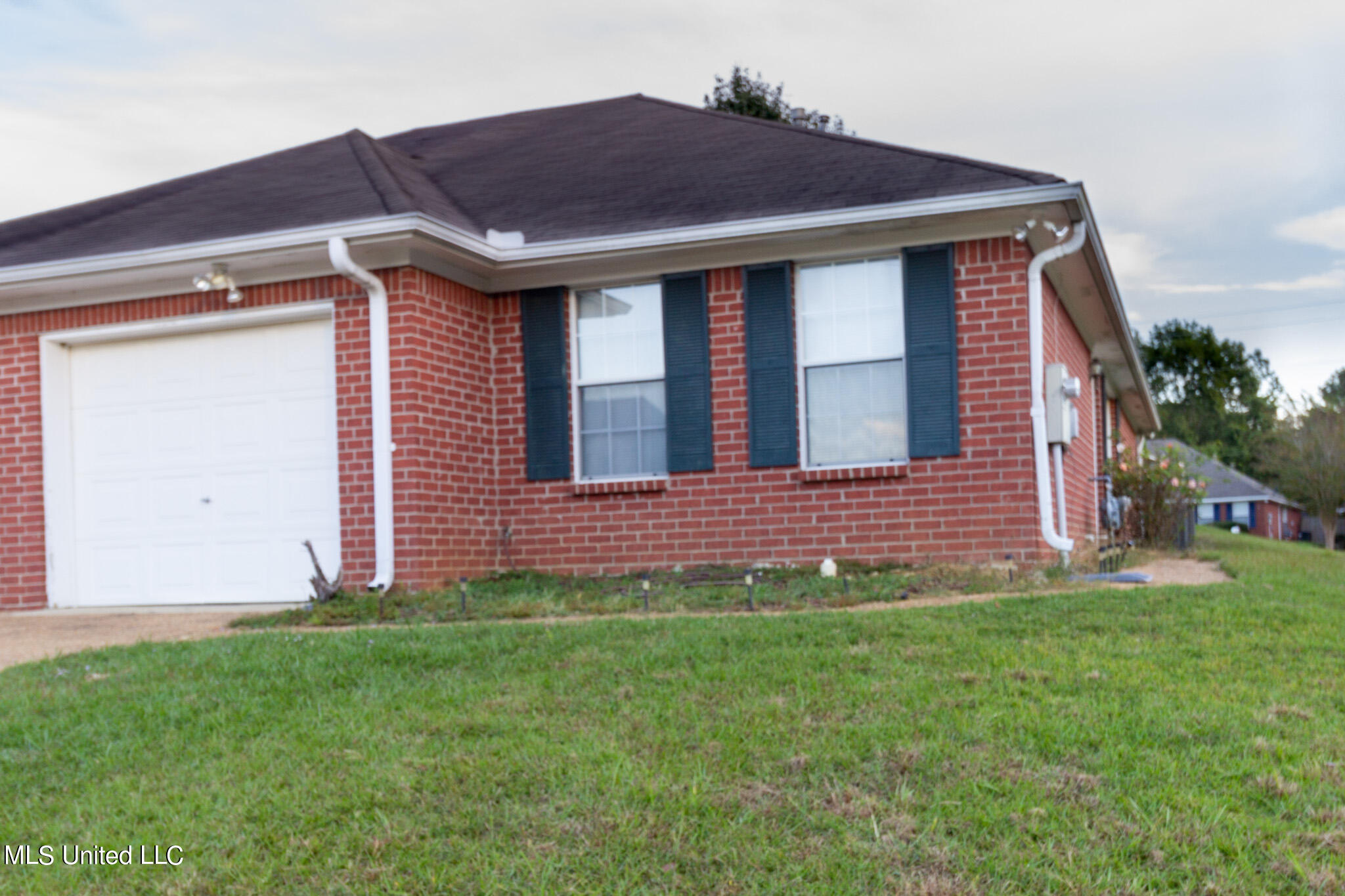 200 Kings Ridge Cove Brandon, MS 39047 - Photo 13 of 13 335BC197-A9E6-40A0-A4C1-5479CBA3C628
