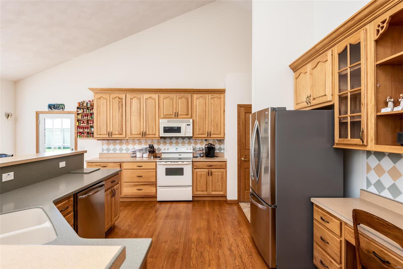 5776 Deer Hill Road Waterloo, IL 62298 - Photo 14 of 41
