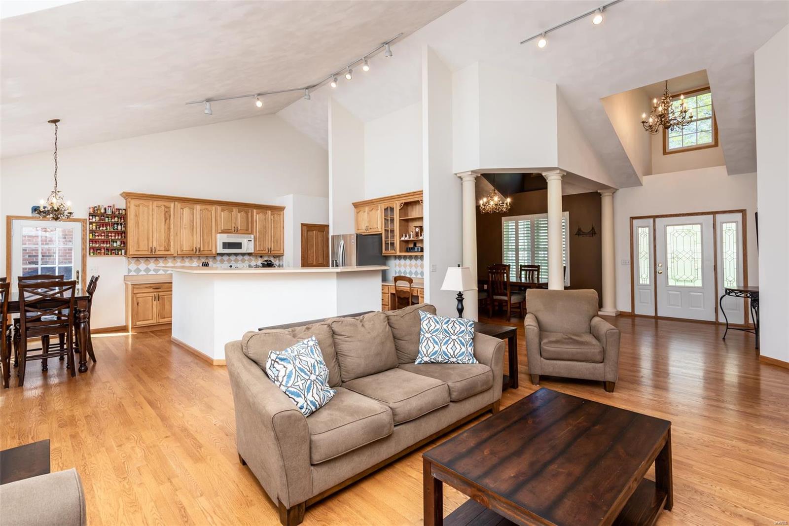 5776 Deer Hill Road Waterloo, IL 62298 - Photo 9 of 41