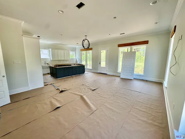 $3,000 | 12811 St Croix Court, Maurepas, LA 70449