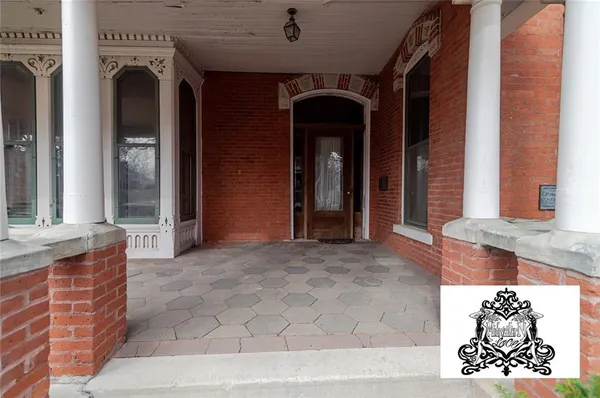 $434,500 | 805 North 4th Street, Atchison, KS 66002