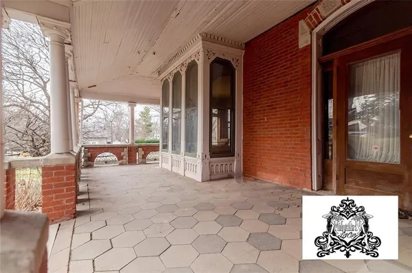 $434,500 | 805 North 4th Street, Atchison, KS 66002