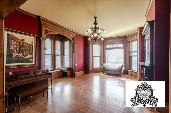 $434,500 | 805 North 4th Street, Atchison, KS 66002