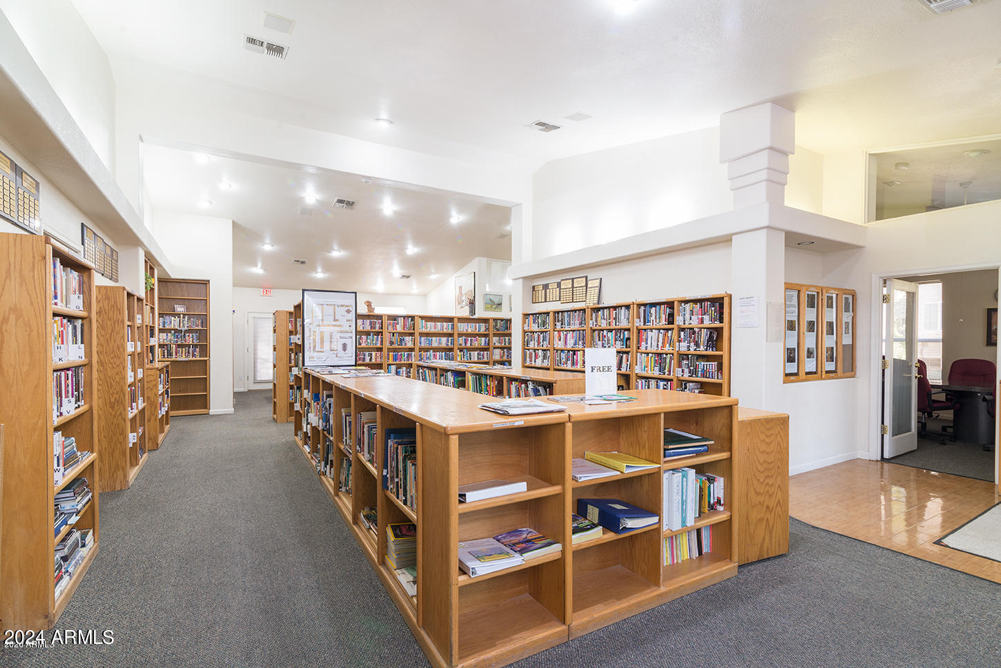 7361 Rugged Ironwood Road Gold Canyon, AZ 85118 - Photo 47 of 52 Library area