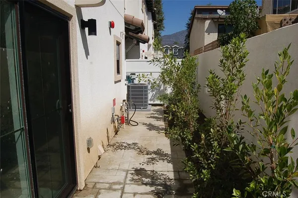 a view of a pathway of the house
