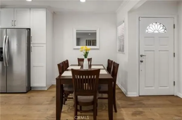 $6,250 | 22335 Kittridge Street, Woodland Hills, CA 91307