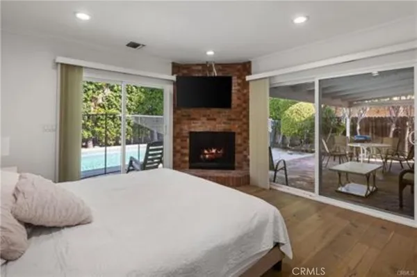 $6,250 | 22335 Kittridge Street, Woodland Hills, CA 91307