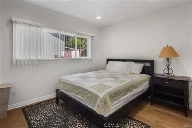 $6,900 | 22335 Kittridge Street, Woodland Hills, CA 91303