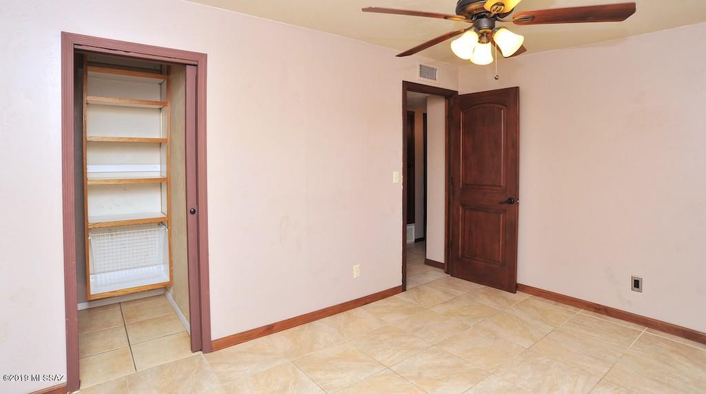 8332 East Rolling Ridge Street Tucson, AZ 85710 - Photo 35 of 49
