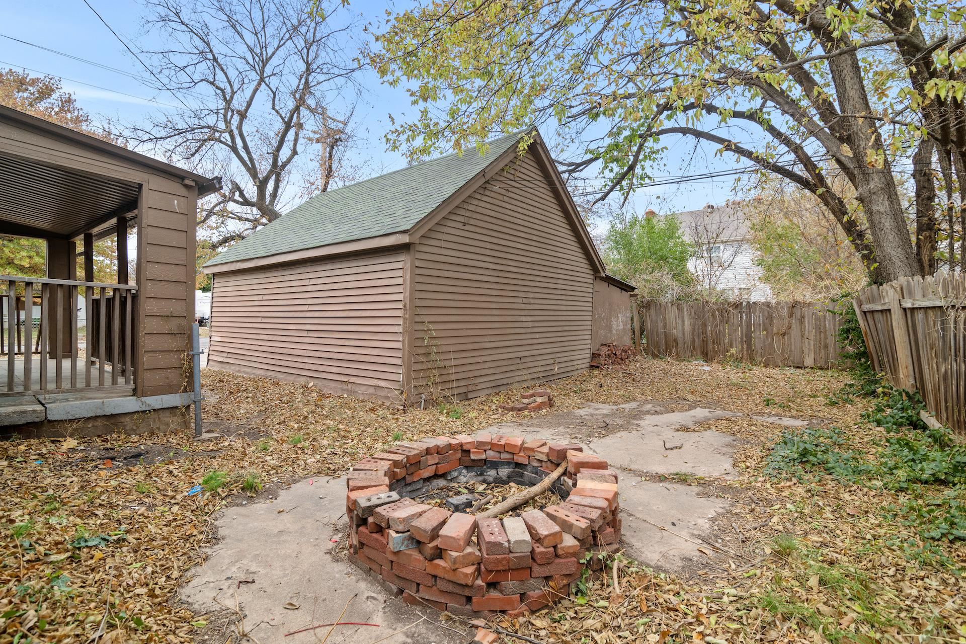 3402 East Orchard Avenue Wichita, KS 67208 - Photo 13 of 15
