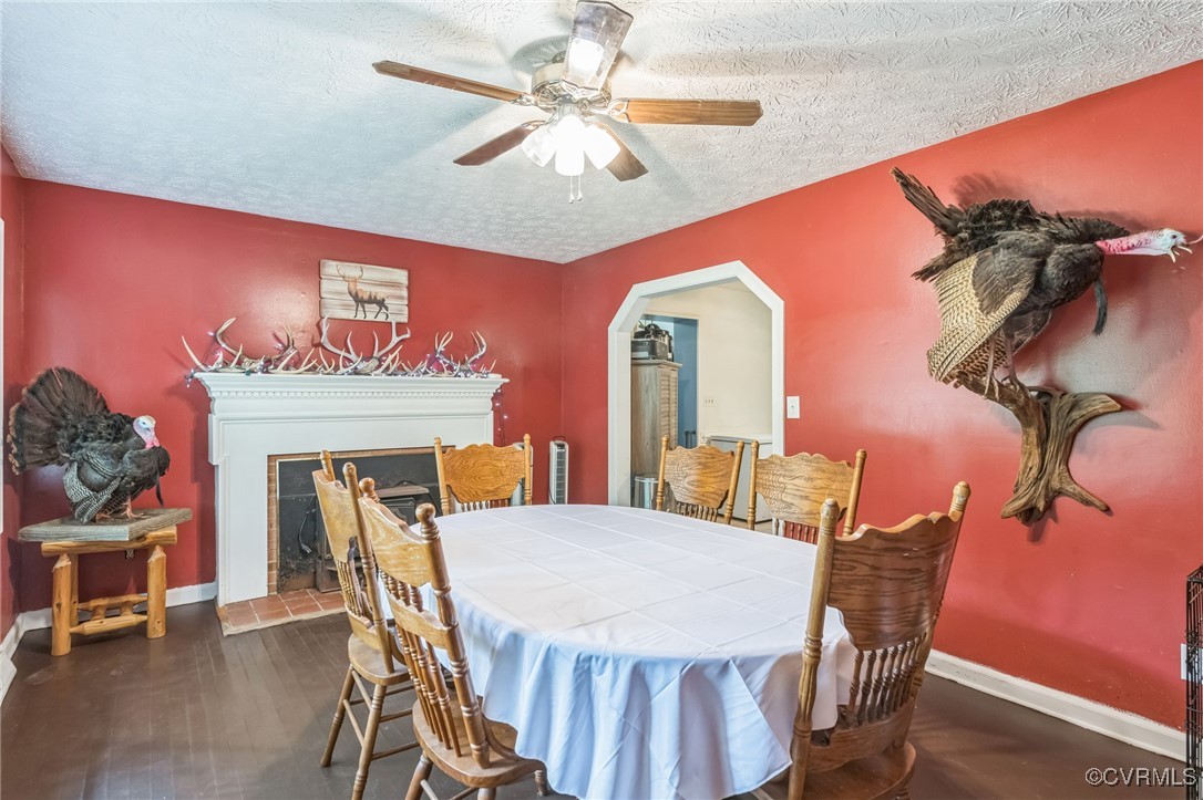 1305 Pea Rdg Road Bruington, VA 23023 - Photo 10 of 32 Dining area with a textured ceiling, a ceiling fan