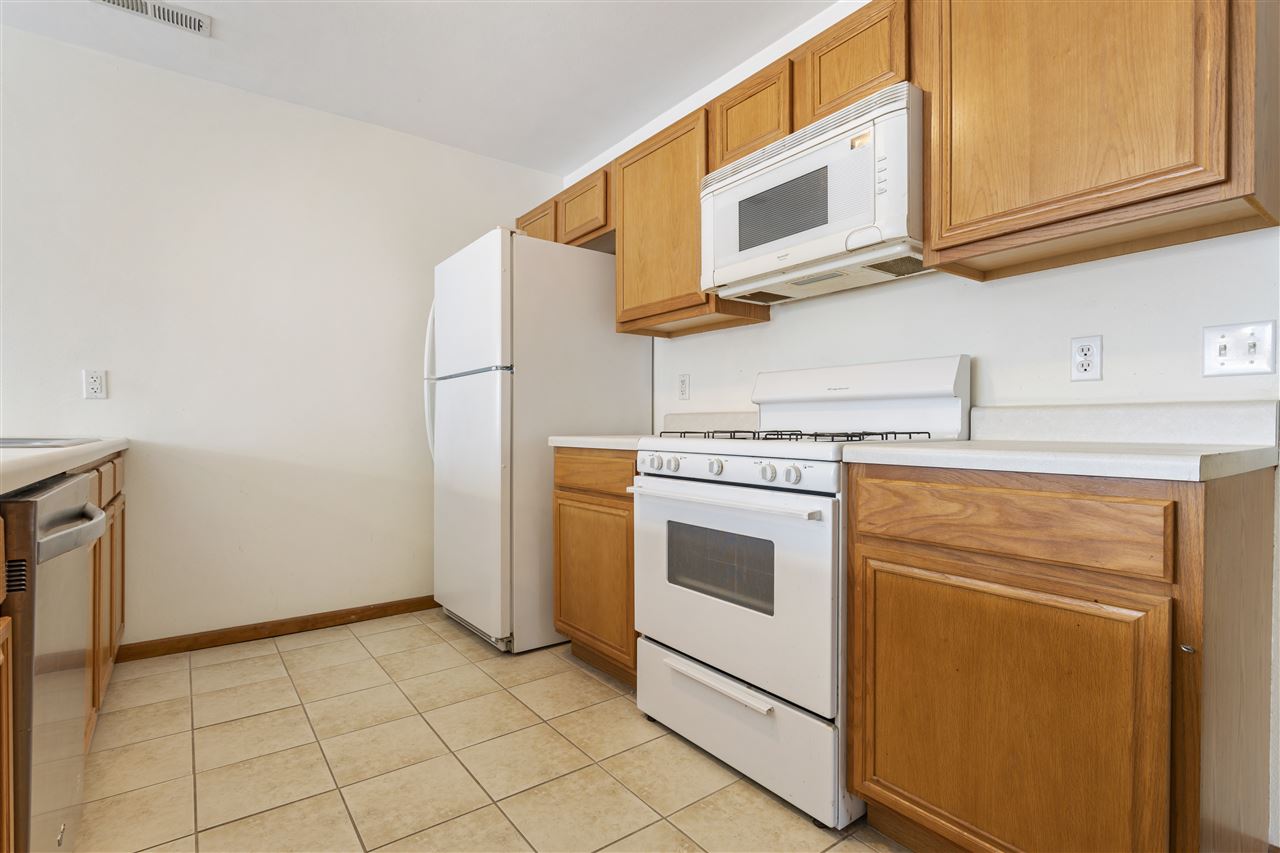 10190 Monarch Road, Unit D Roscoe, IL 61073 - Photo 6 of 15 Gallery Image 6